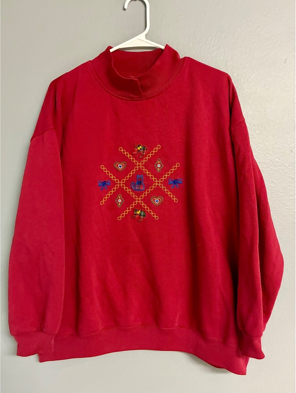Vintage Christmas Sweatshirt 2X Red Tartan Plaid Cats Bows Hearts Mock Neck